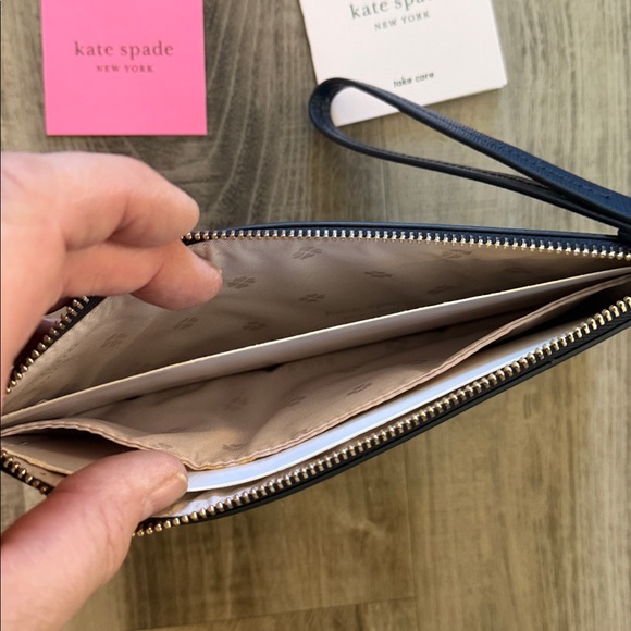 Kate Spade Navy Blue Wristlet/Clutch, New - Picture 3 of 4